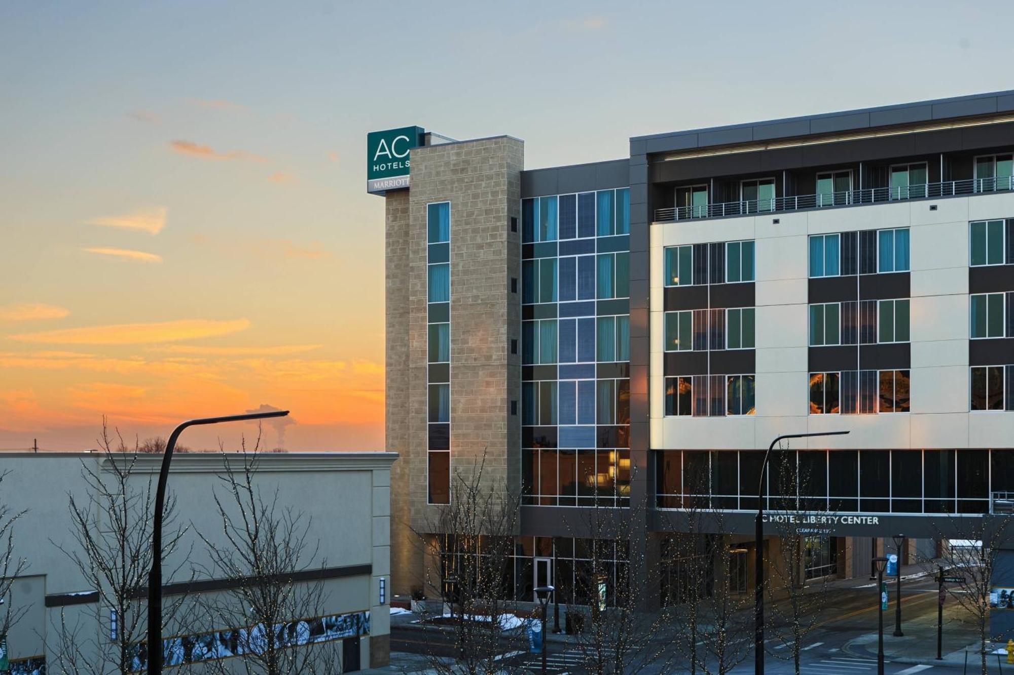 Ac Hotel Cincinnati At Liberty Center West Chester Exteriér fotografie