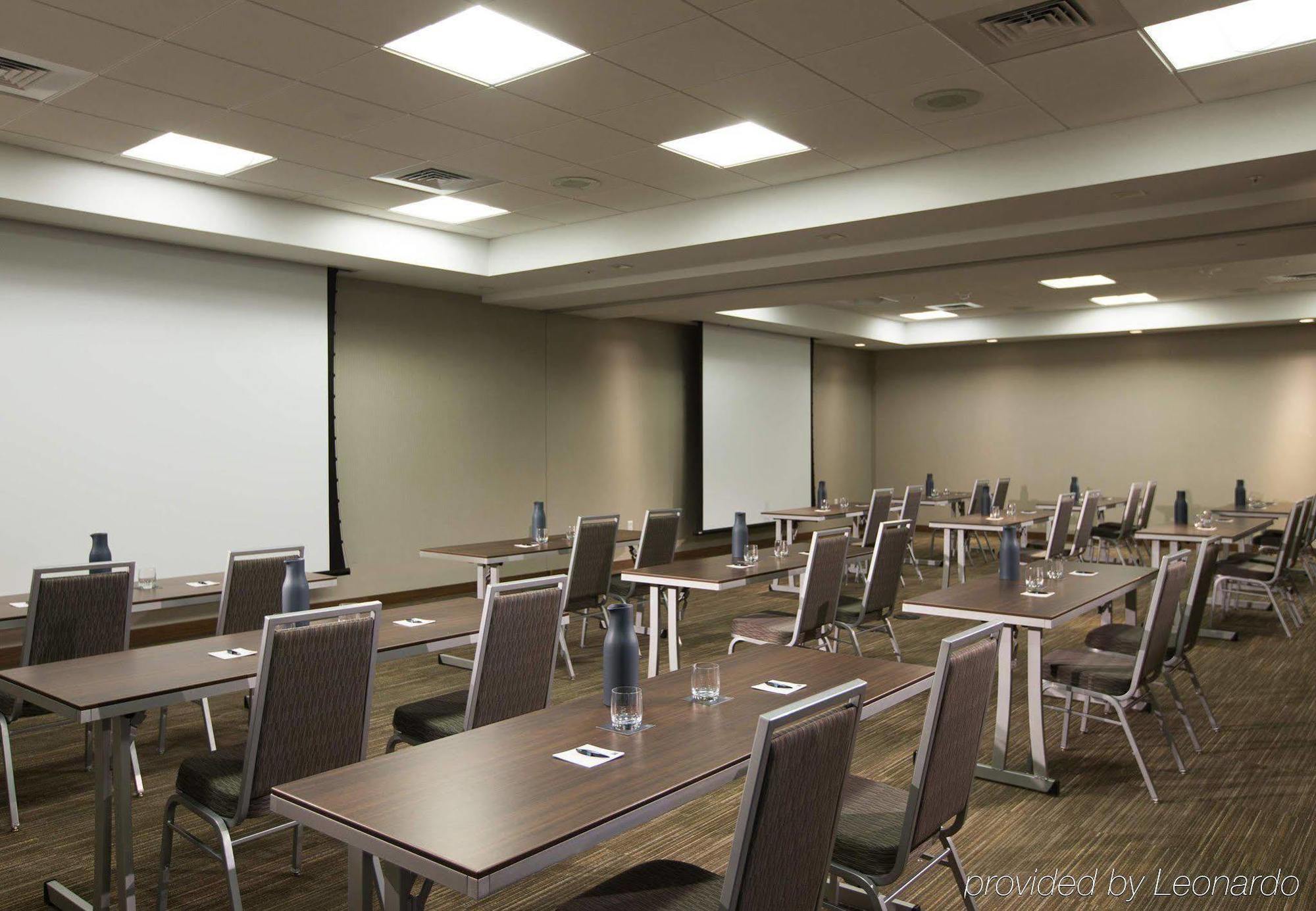 Ac Hotel Cincinnati At Liberty Center West Chester Exteriér fotografie